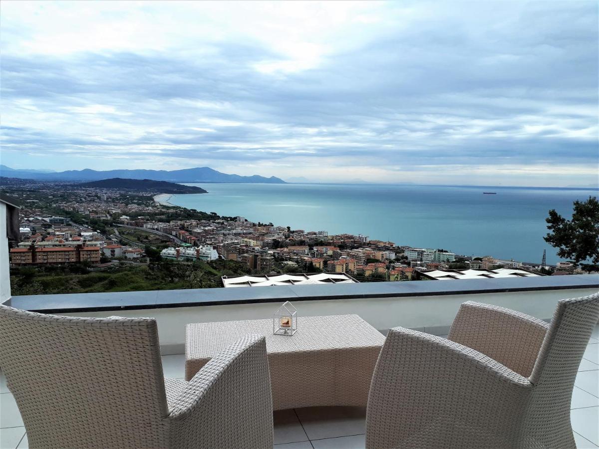 Villa Treglia B&B Formia Exterior foto